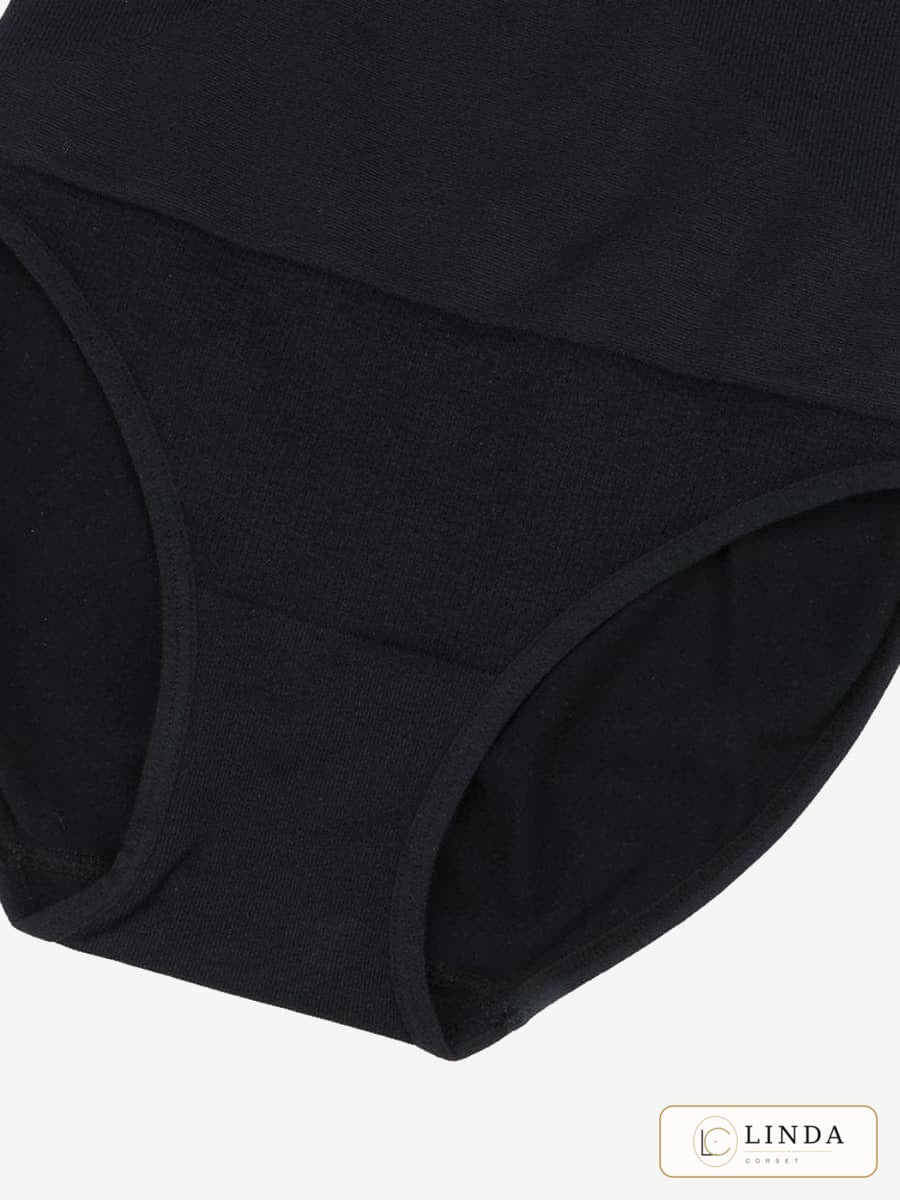 LINDA CurveLock black shaping brief, soft leg opening detail